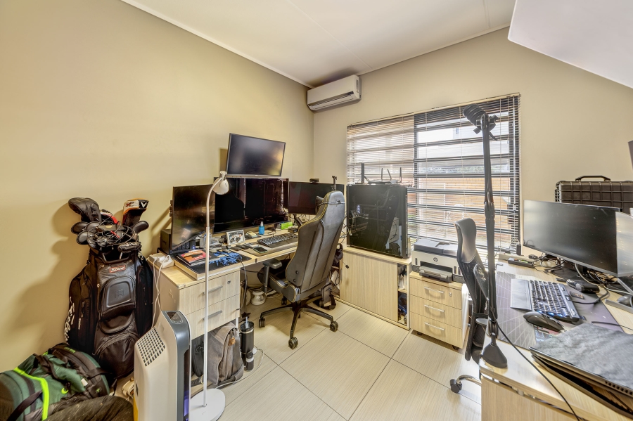 3 Bedroom Property for Sale in Kyalami Ah Gauteng
