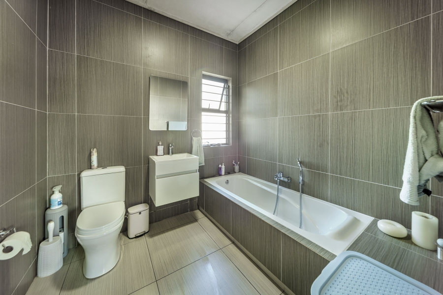3 Bedroom Property for Sale in Kyalami Ah Gauteng