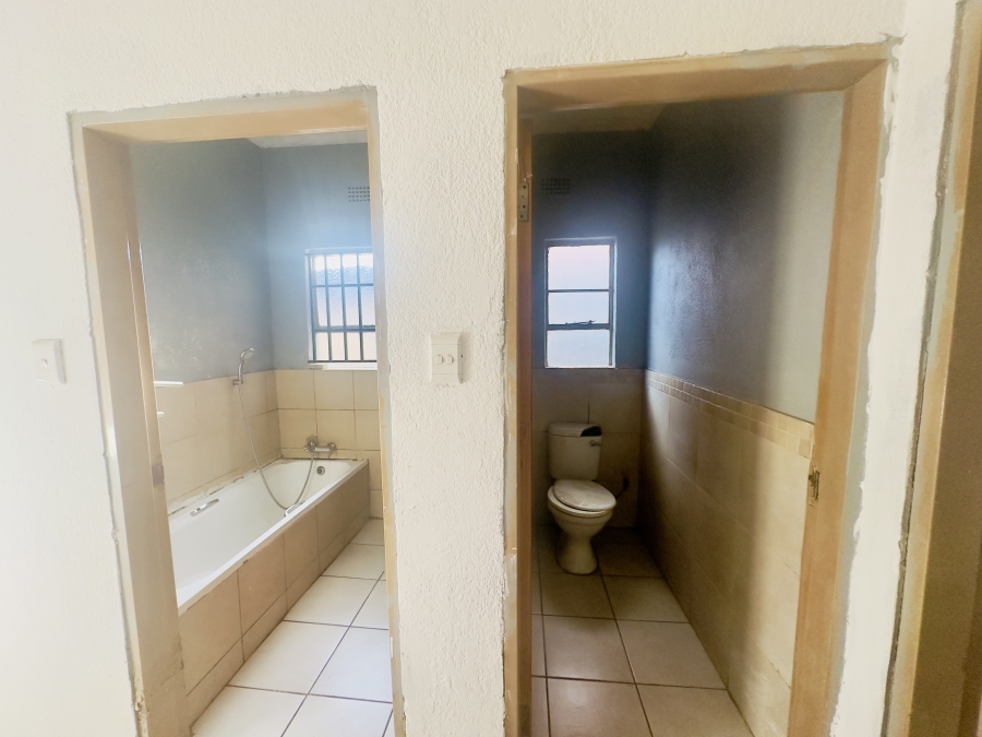 3 Bedroom Property for Sale in Kwa Thema Gauteng