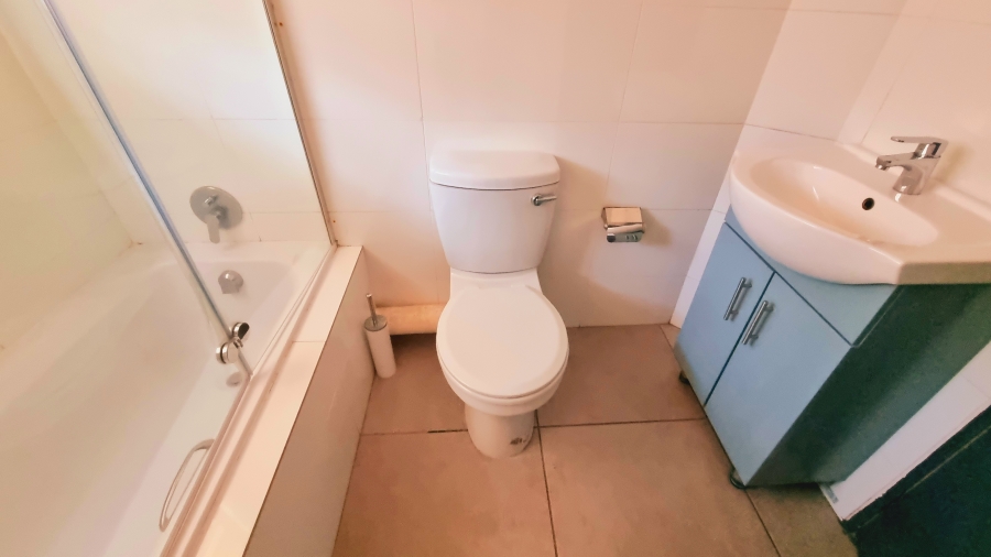 2 Bedroom Property for Sale in Halfway Gardens Gauteng