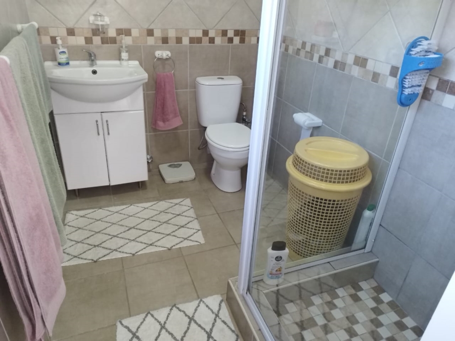 4 Bedroom Property for Sale in Allen Grove Gauteng