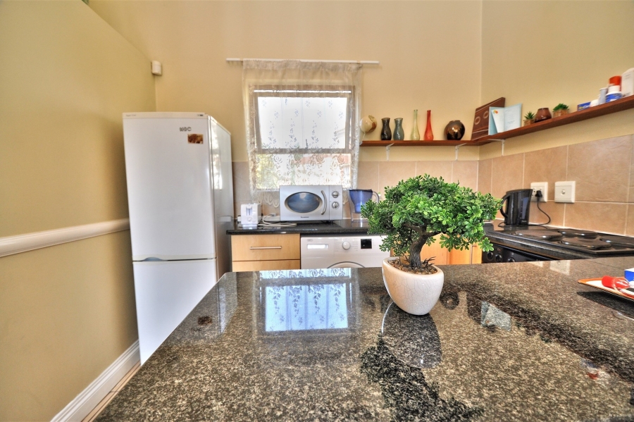 To Let 2 Bedroom Property for Rent in Morningside Gauteng