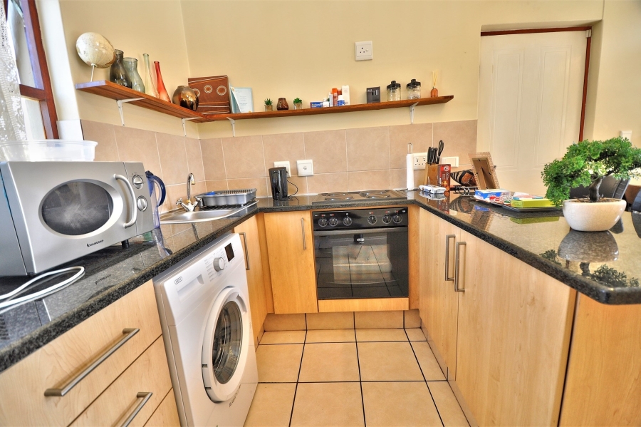 To Let 2 Bedroom Property for Rent in Morningside Gauteng