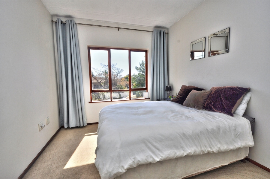 To Let 2 Bedroom Property for Rent in Morningside Gauteng
