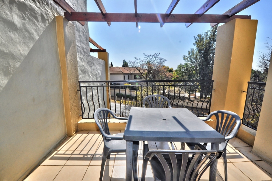 To Let 2 Bedroom Property for Rent in Morningside Gauteng