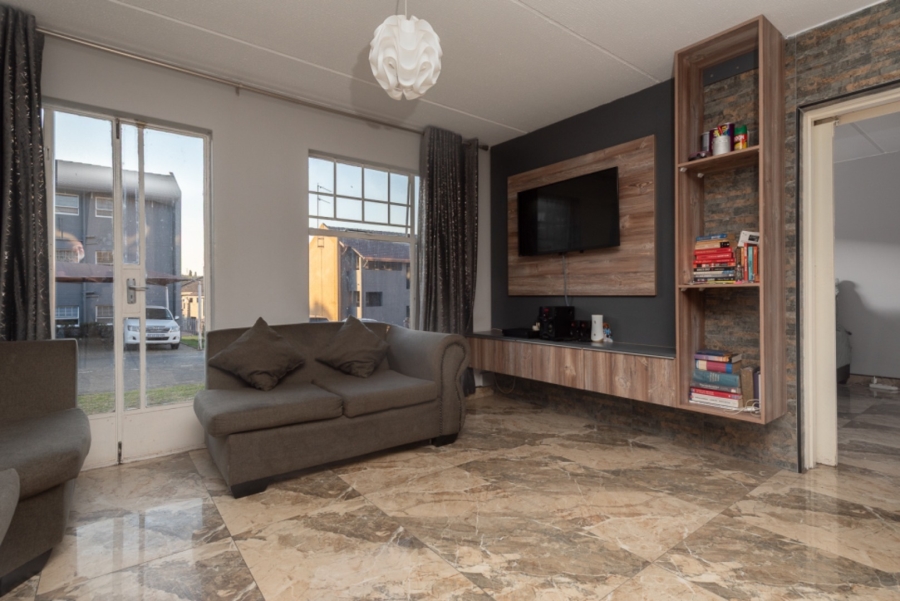 1 Bedroom Property for Sale in Alan Manor Gauteng