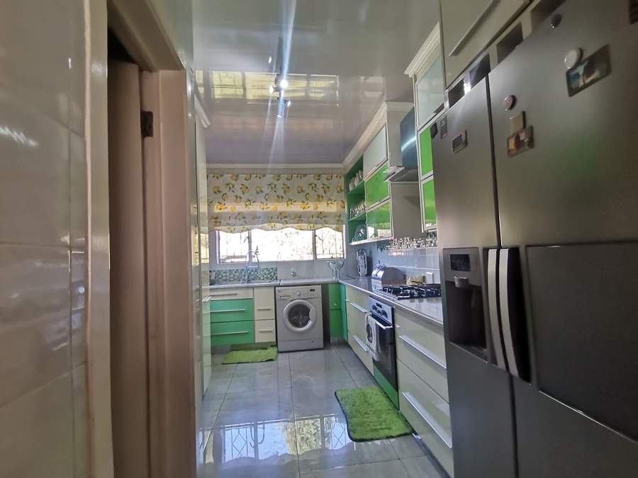 4 Bedroom Property for Sale in Mayfield Park Gauteng