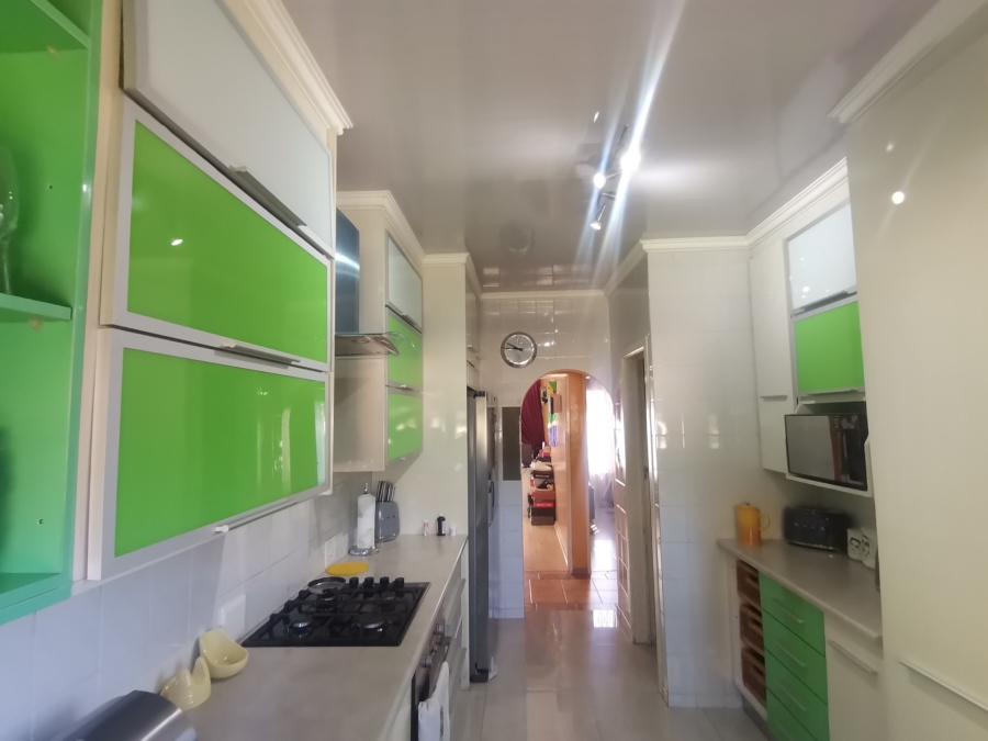 4 Bedroom Property for Sale in Mayfield Park Gauteng