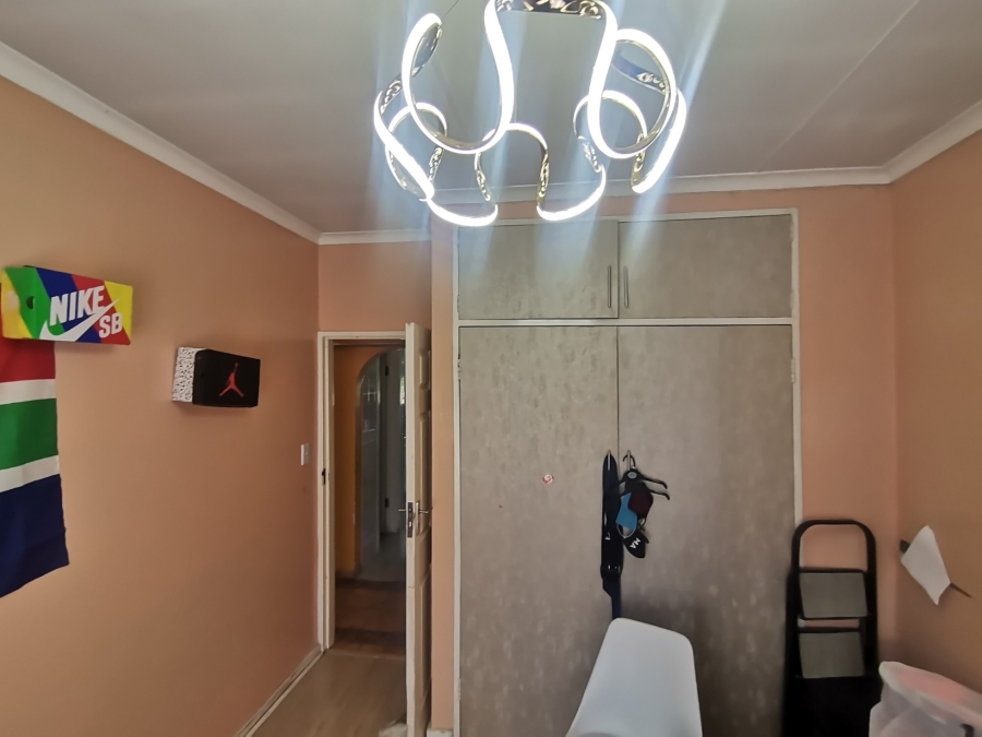 4 Bedroom Property for Sale in Mayfield Park Gauteng