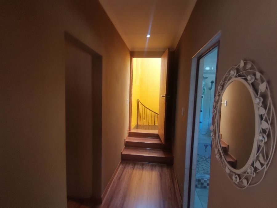 4 Bedroom Property for Sale in Mayfield Park Gauteng