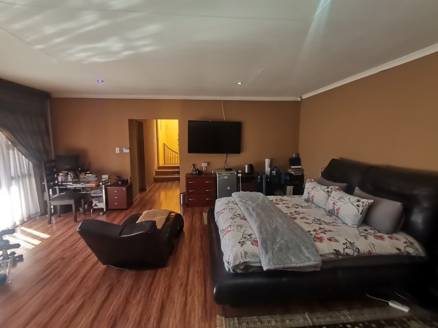 4 Bedroom Property for Sale in Mayfield Park Gauteng