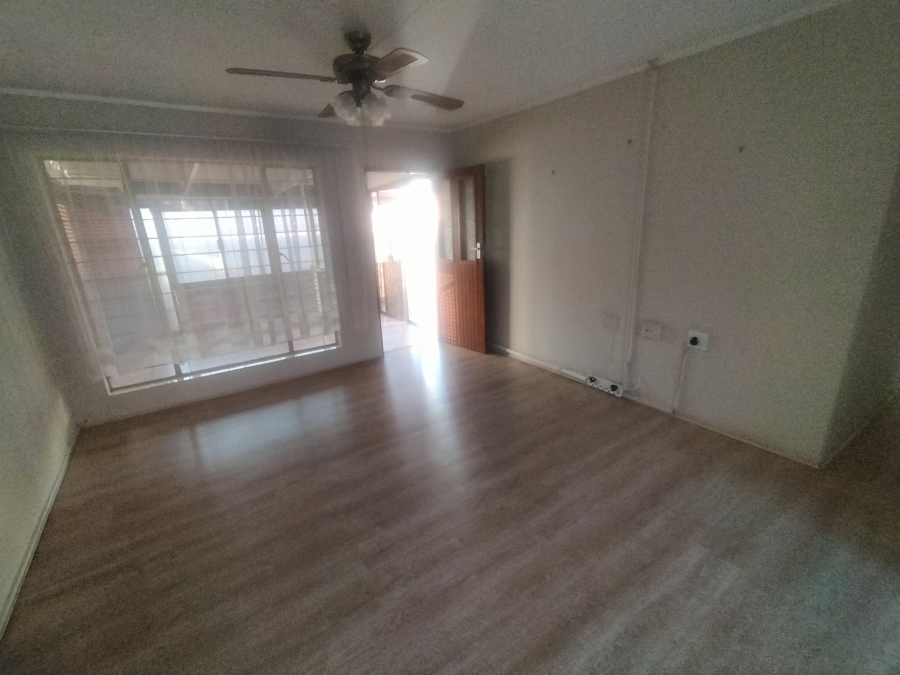 2 Bedroom Property for Sale in Amandasig Gauteng