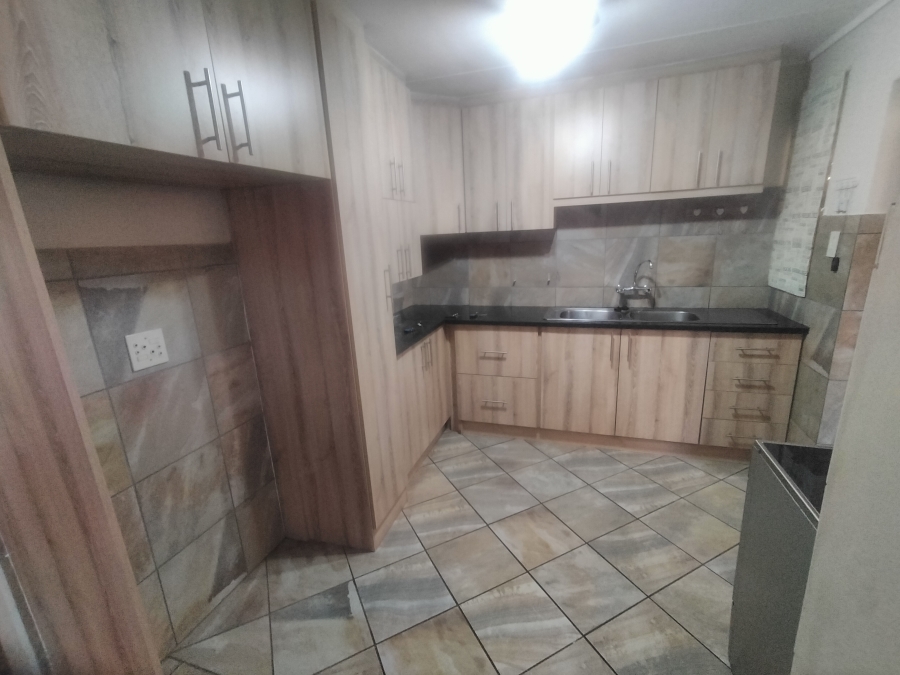 2 Bedroom Property for Sale in Amandasig Gauteng