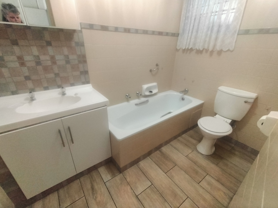2 Bedroom Property for Sale in Amandasig Gauteng