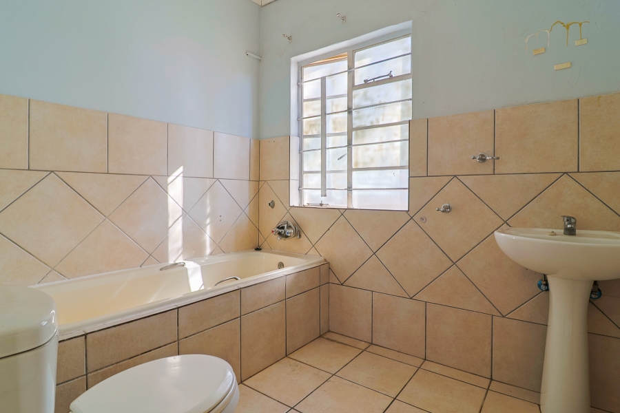 40 Bedroom Property for Sale in Tedderfield A H Gauteng
