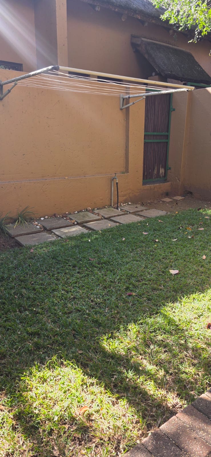 To Let 2 Bedroom Property for Rent in Douglasdale Gauteng