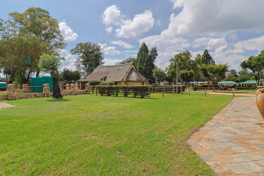10 Bedroom Property for Sale in Kliprivier Gauteng