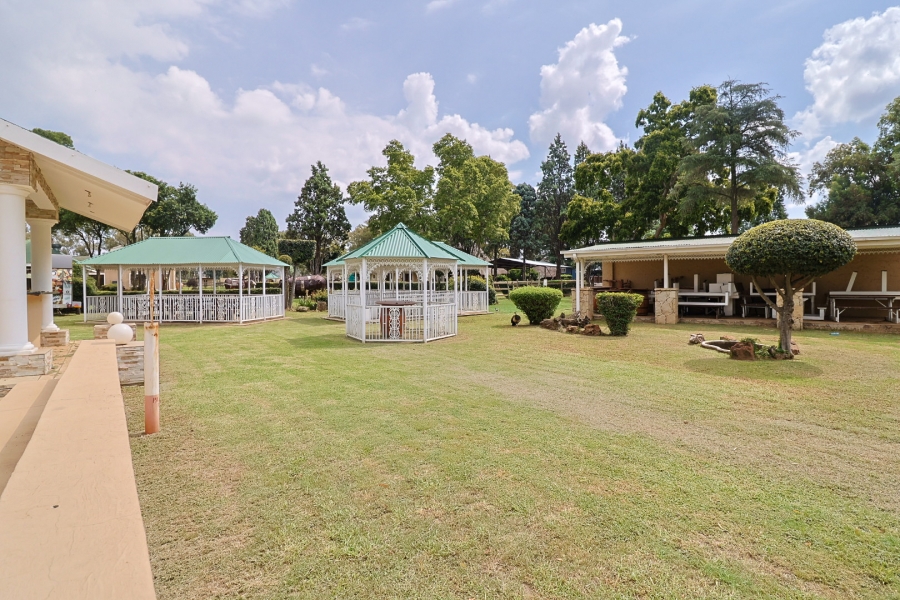 10 Bedroom Property for Sale in Kliprivier Gauteng