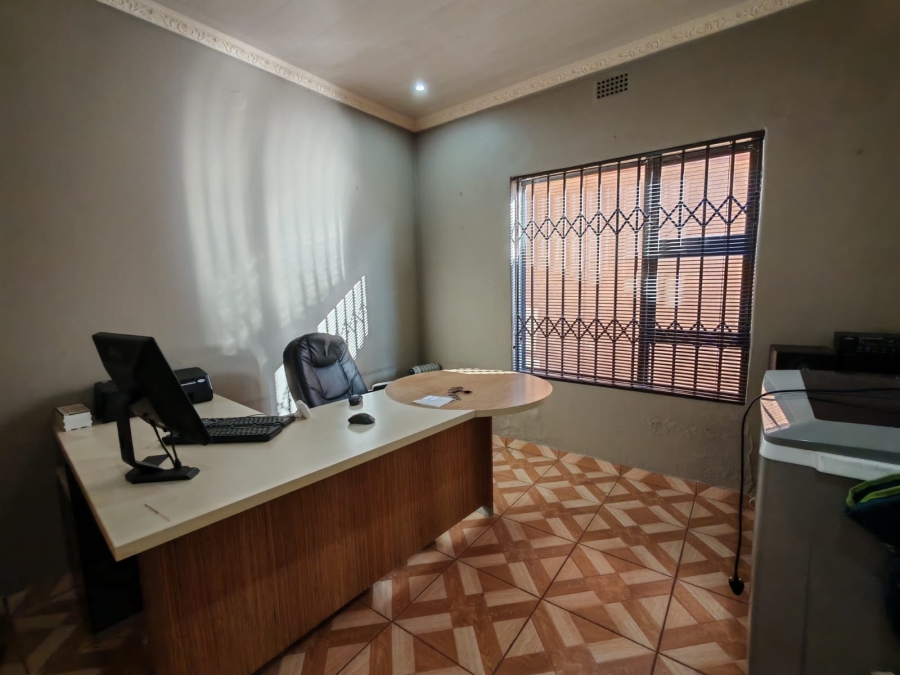 2 Bedroom Property for Sale in Vanderbijlpark SE Gauteng