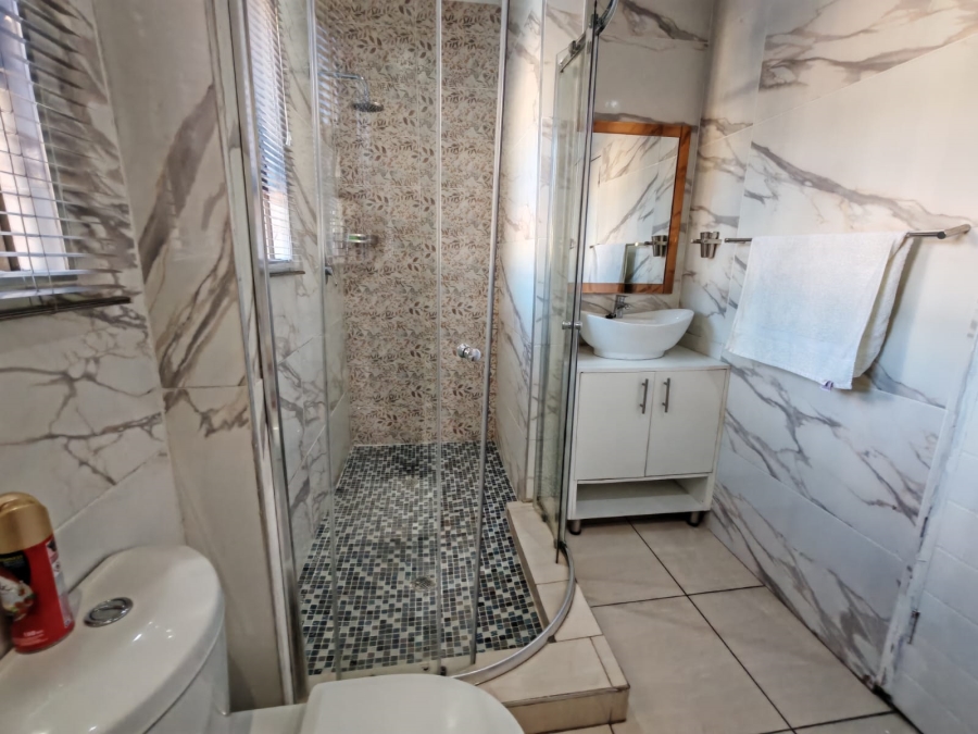 2 Bedroom Property for Sale in Vanderbijlpark SE Gauteng