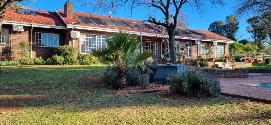 6 Bedroom Property for Sale in Blignautsrus A H Gauteng