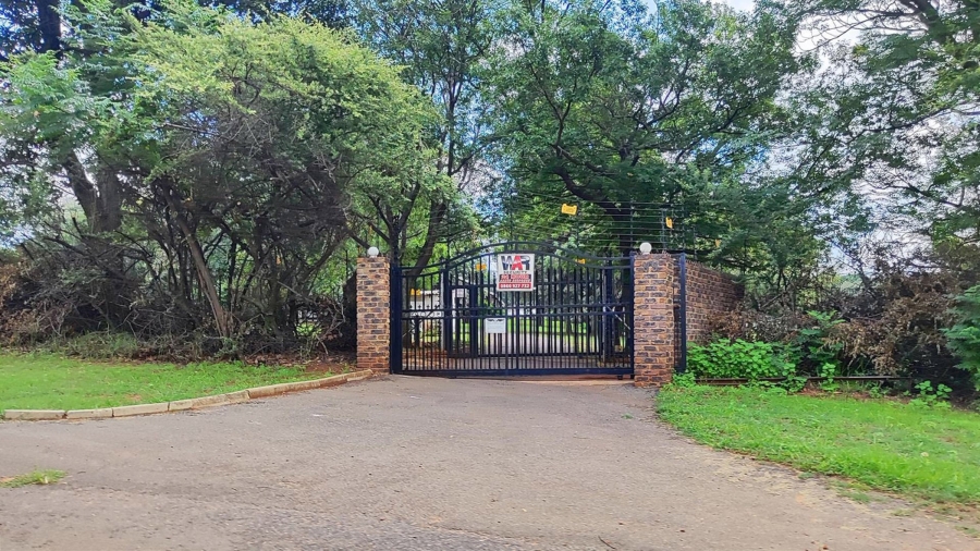 6 Bedroom Property for Sale in Blignautsrus A H Gauteng