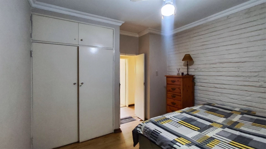 6 Bedroom Property for Sale in Blignautsrus A H Gauteng