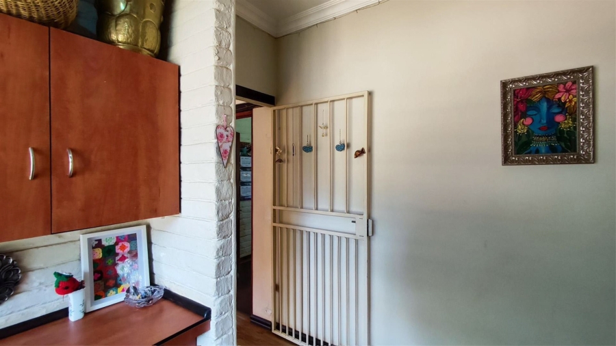 6 Bedroom Property for Sale in Blignautsrus A H Gauteng