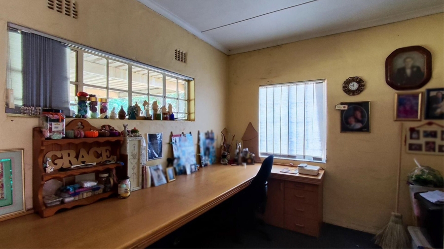 6 Bedroom Property for Sale in Blignautsrus A H Gauteng
