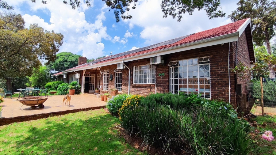 6 Bedroom Property for Sale in Blignautsrus A H Gauteng