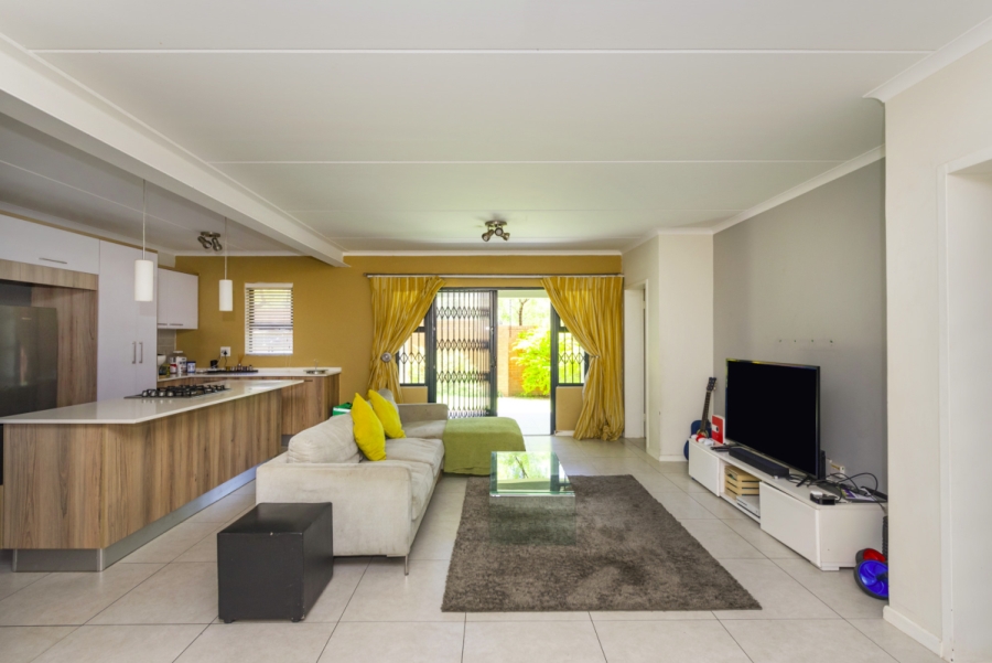 3 Bedroom Property for Sale in Modderfontein Gauteng