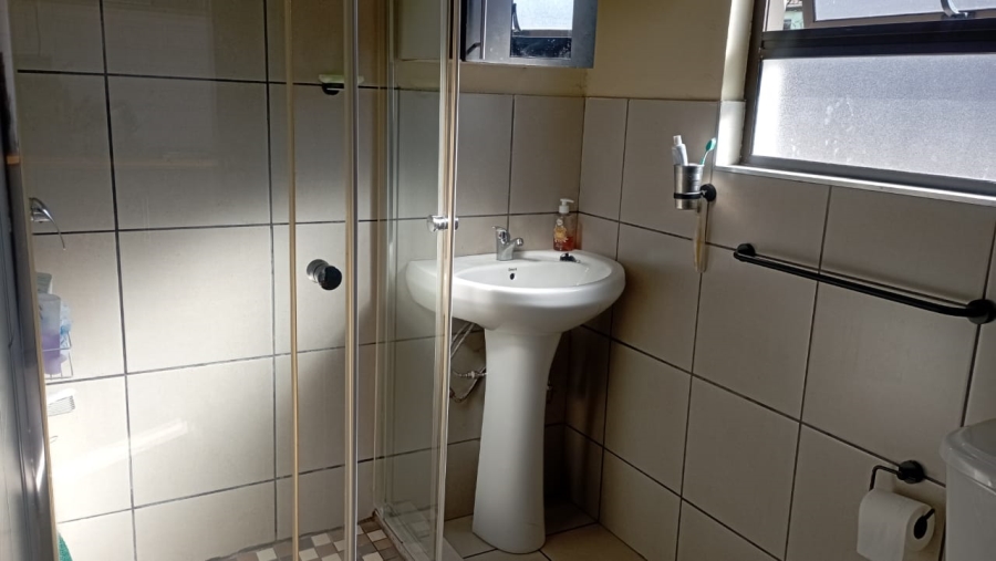 To Let 1 Bedroom Property for Rent in Tedstoneville Gauteng