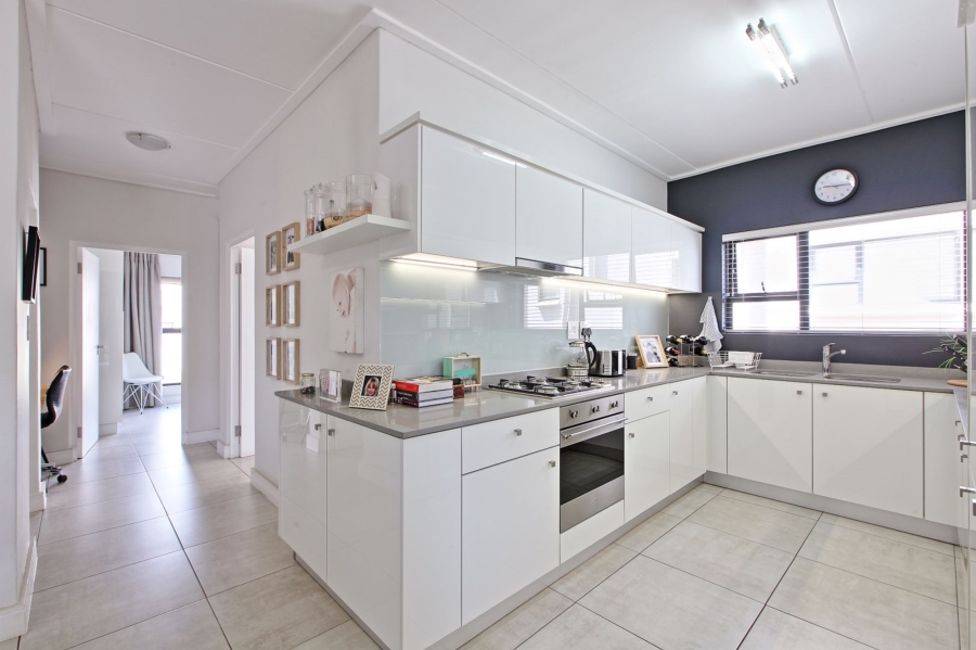 To Let 3 Bedroom Property for Rent in The Polofields Gauteng