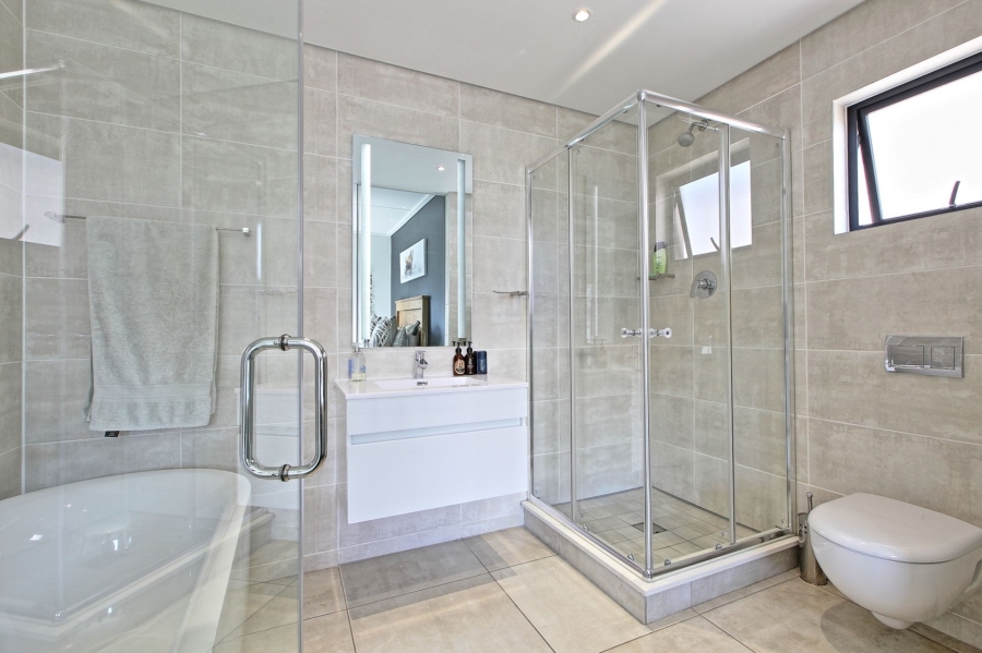 To Let 3 Bedroom Property for Rent in The Polofields Gauteng