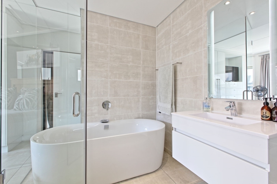 To Let 3 Bedroom Property for Rent in The Polofields Gauteng