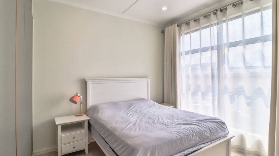 2 Bedroom Property for Sale in Greenstone Hill Gauteng