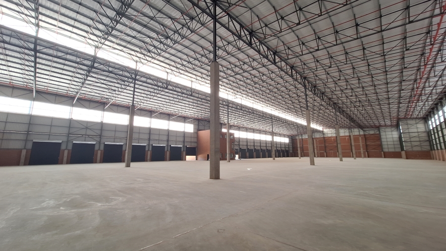 To Let commercial Property for Rent in North Riding Gauteng