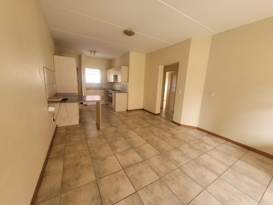 2 Bedroom Property for Sale in Sundowner Gauteng