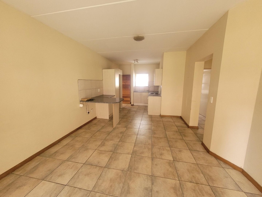 2 Bedroom Property for Sale in Sundowner Gauteng