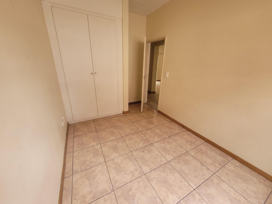 2 Bedroom Property for Sale in Sundowner Gauteng