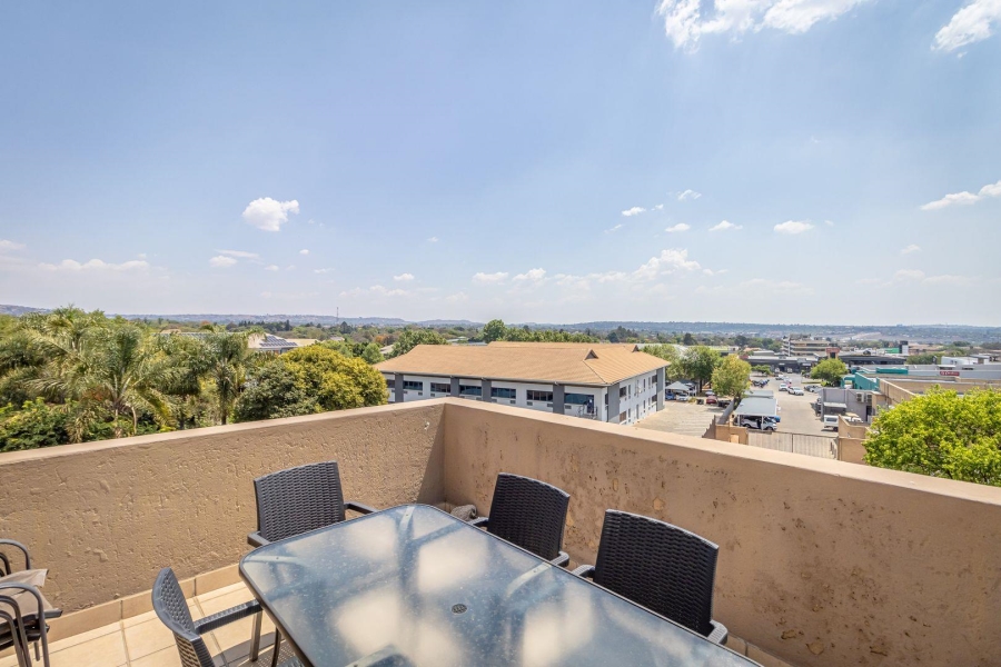 2 Bedroom Property for Sale in Blackheath Gauteng