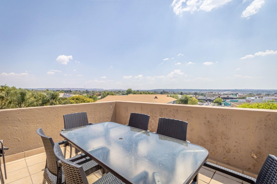 2 Bedroom Property for Sale in Blackheath Gauteng