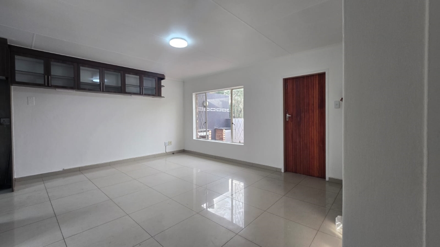 2 Bedroom Property for Sale in Isandovale Gauteng