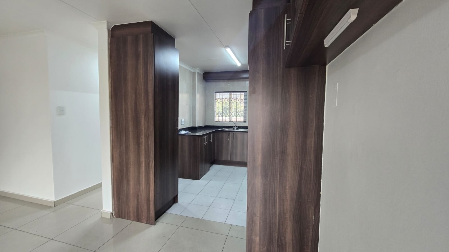 2 Bedroom Property for Sale in Isandovale Gauteng