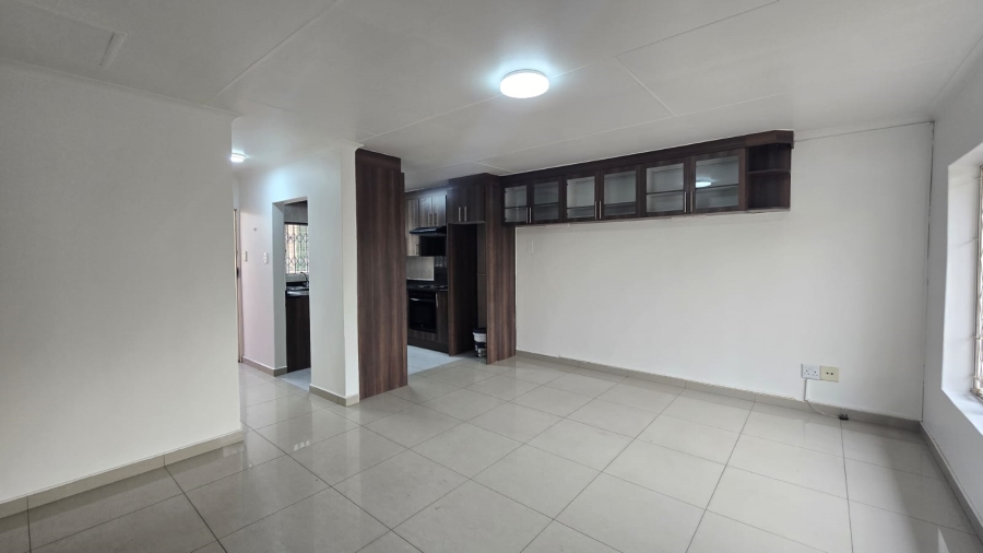 2 Bedroom Property for Sale in Isandovale Gauteng