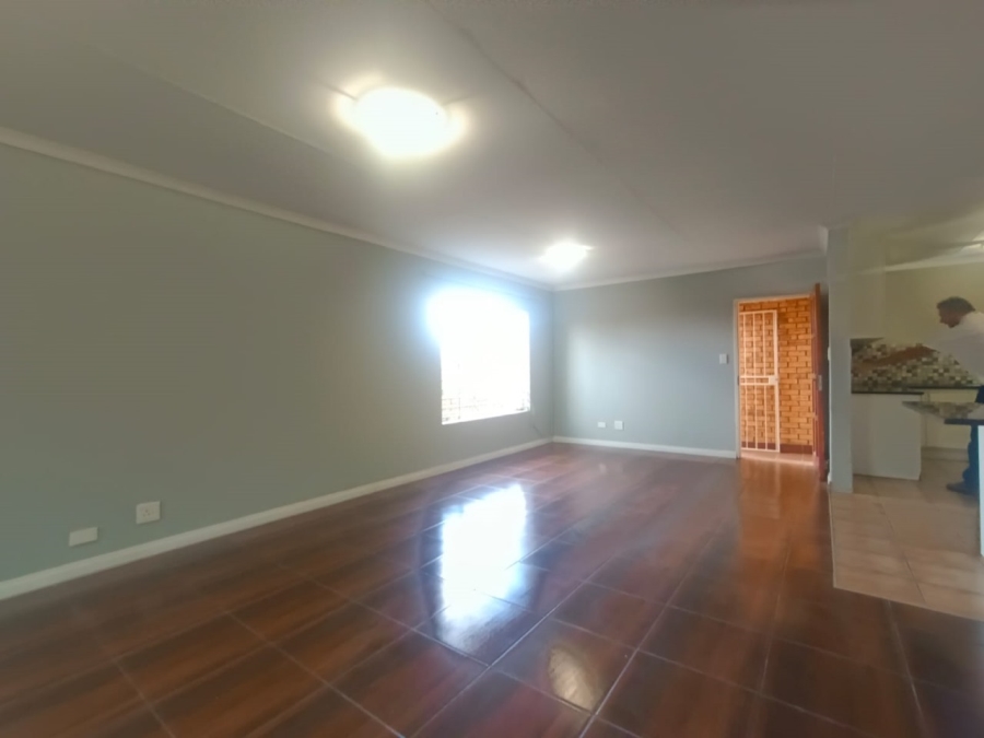 To Let 3 Bedroom Property for Rent in Ruimsig Gauteng