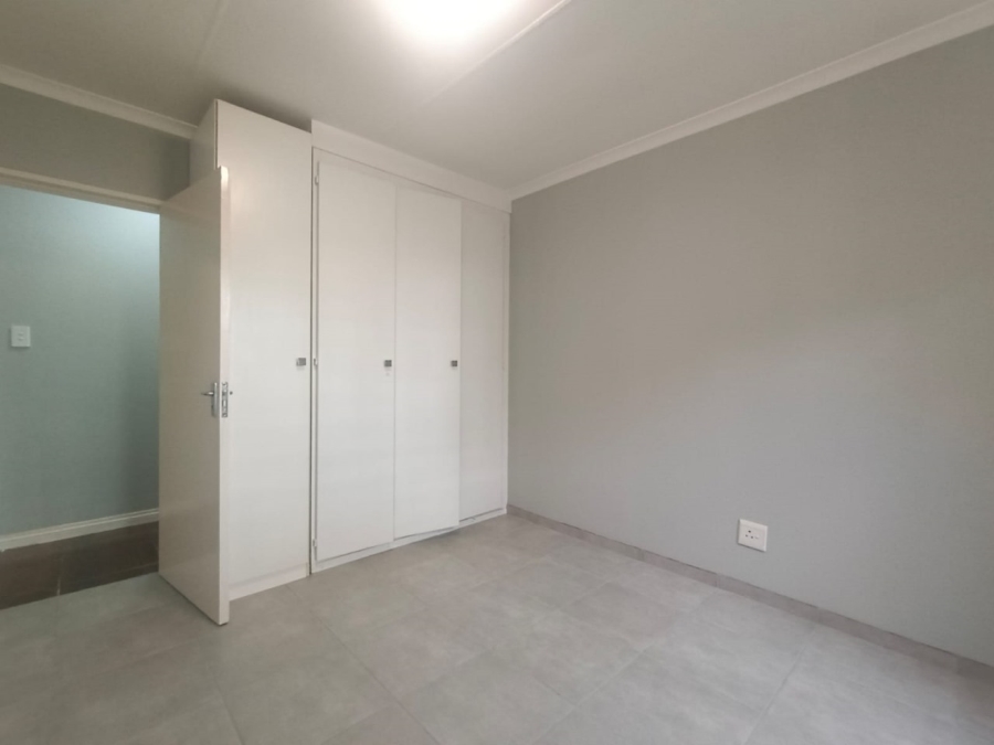 To Let 3 Bedroom Property for Rent in Ruimsig Gauteng