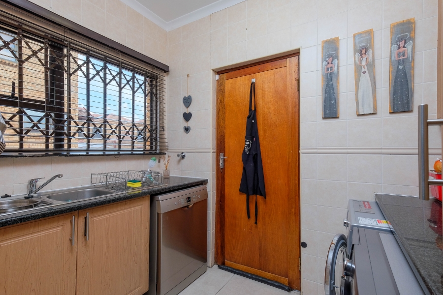 3 Bedroom Property for Sale in Chancliff Ridge Gauteng
