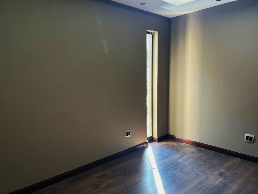 4 Bedroom Property for Sale in Brooklyn Gauteng