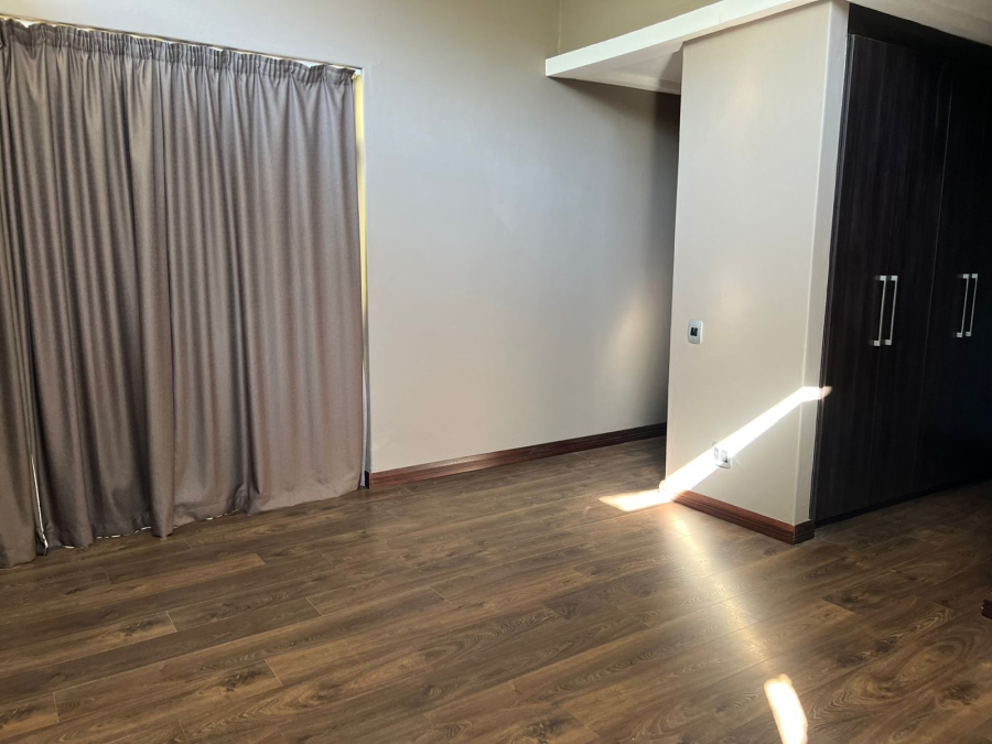 4 Bedroom Property for Sale in Brooklyn Gauteng